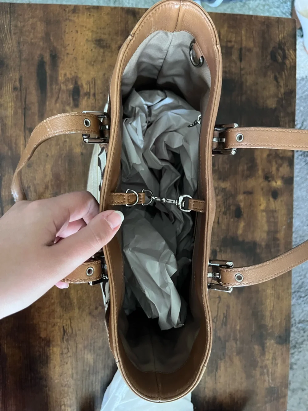 Coach Signature Patchwork stripe Tote in Brown, Tan and Cream - Picture 10 of 12